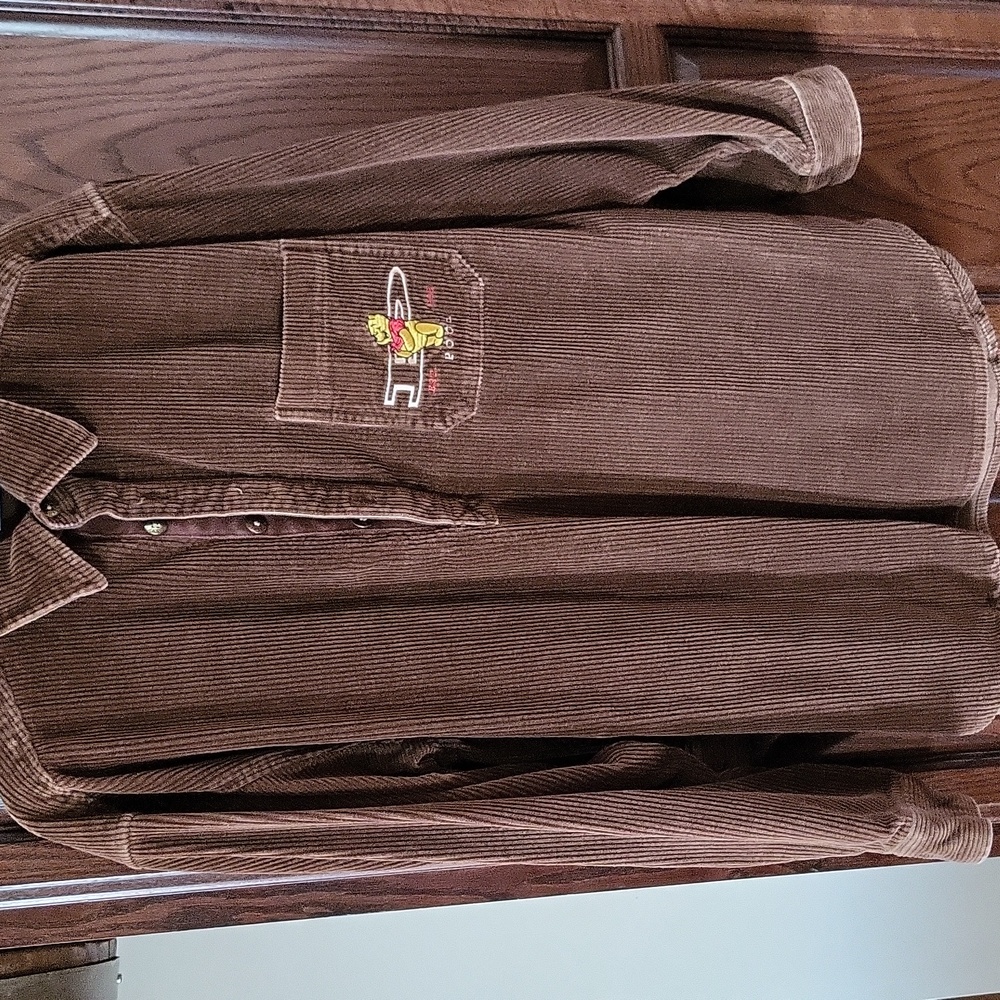 Disney pullover, 4 buttons, Pooh on the pocket, sixlze med(long)